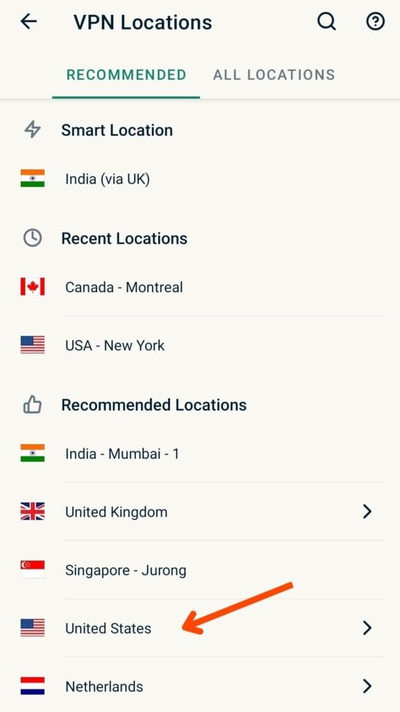 Selecting server location on ExpressVPN
